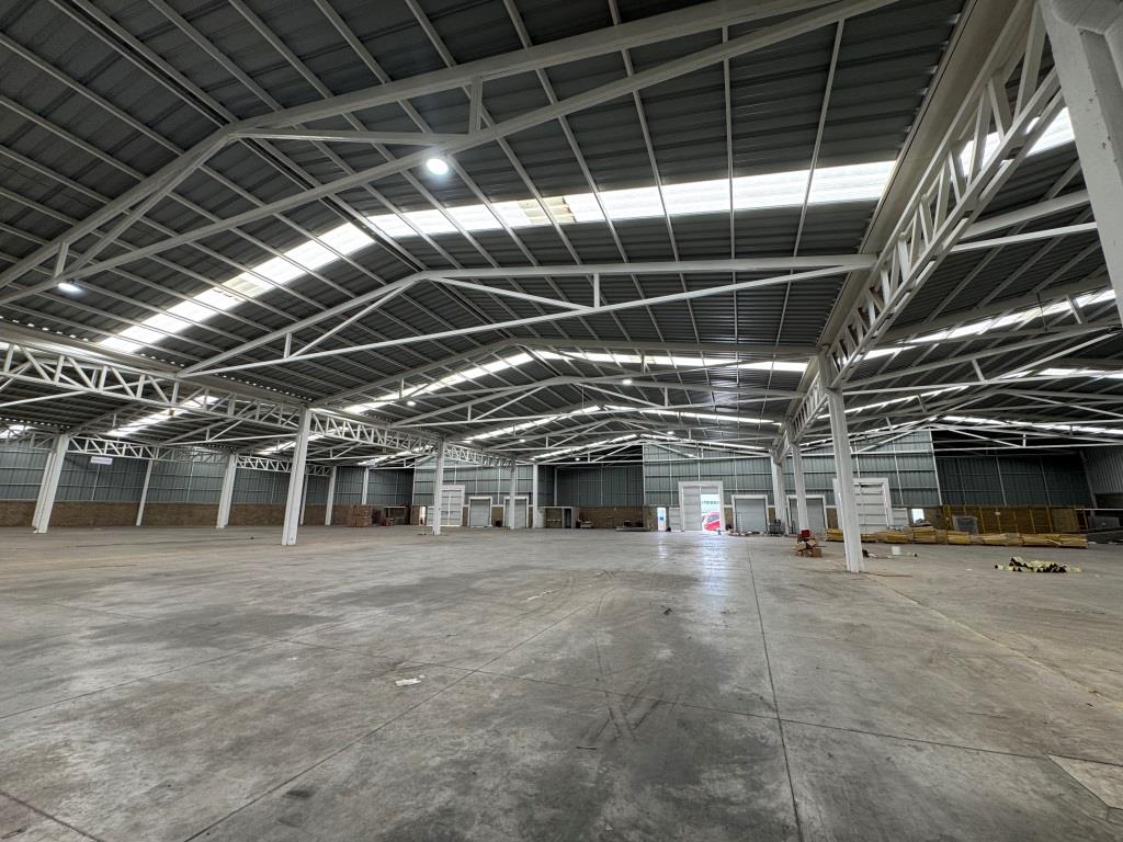 Modulos de naves industriales desde 1,410m2 hasta 7,930m2