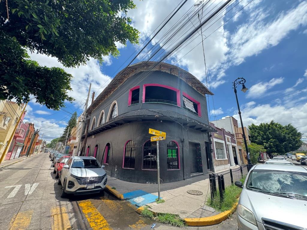 LOCAL COMERCIAL EN EL CORAZON DE LA ZONA CENTRO