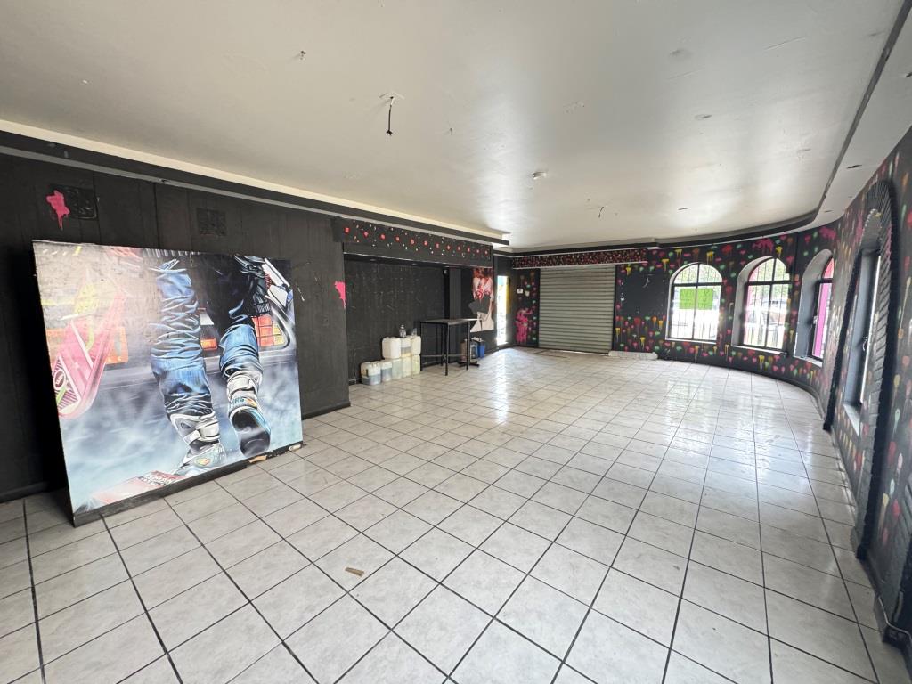 LOCAL COMERCIAL EN EL CORAZON DE LA ZONA CENTRO