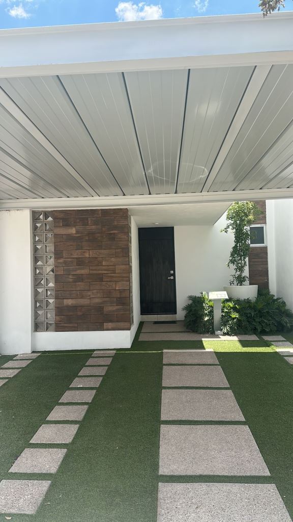 Casa completamente amueblada. 