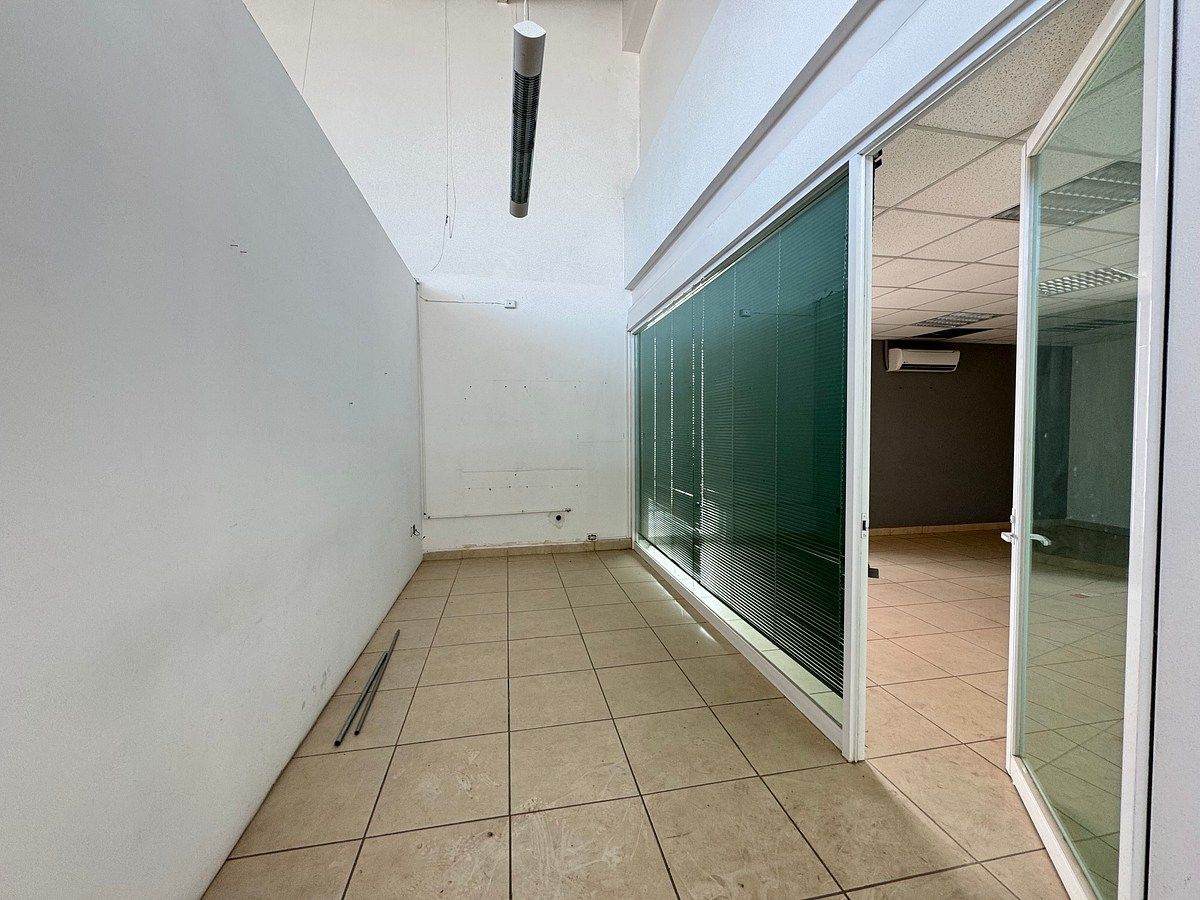 EDIFICIO COMERCIAL EN RENTA PARQUE TECNOPOLO