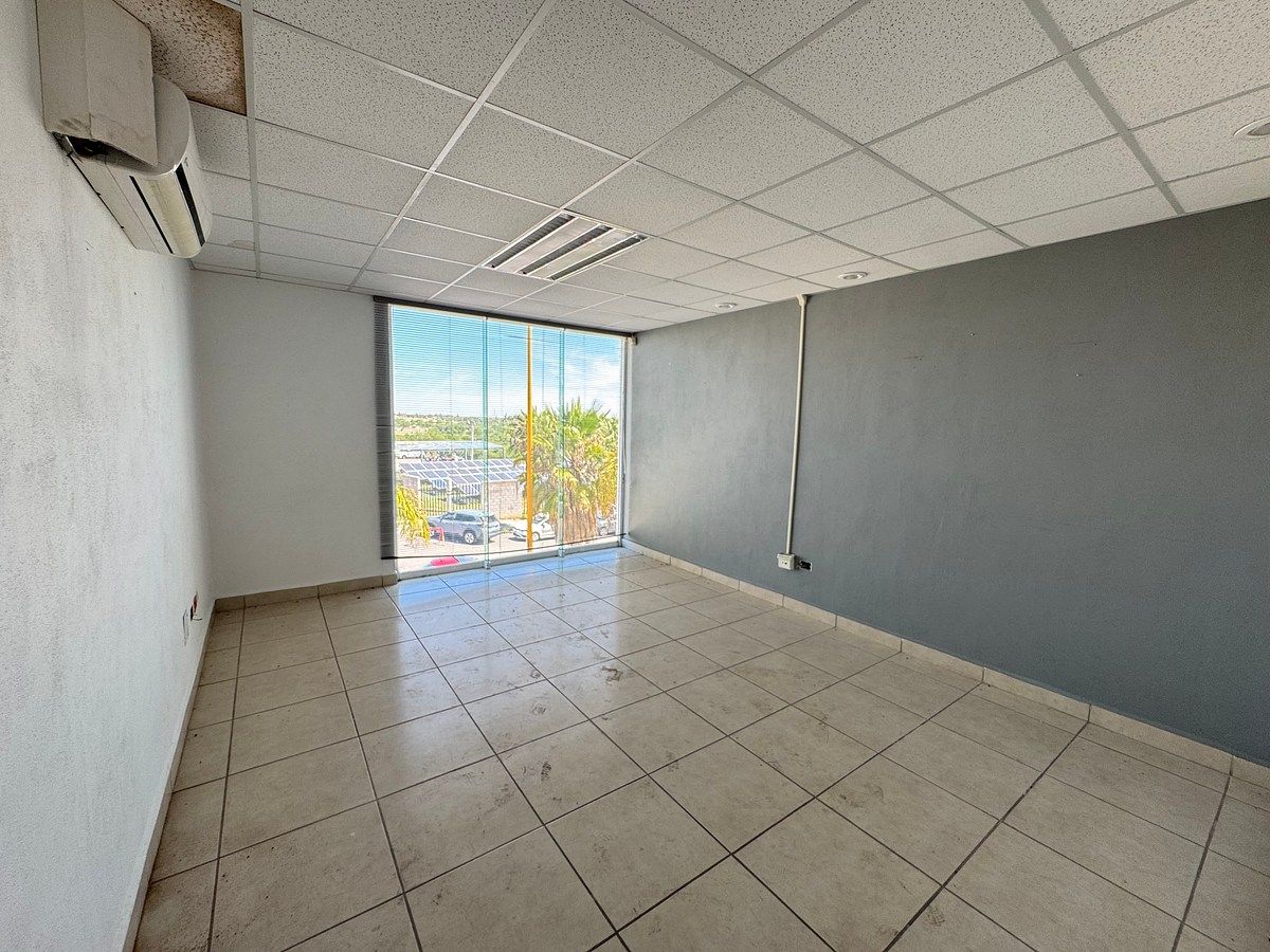 EDIFICIO COMERCIAL EN RENTA PARQUE TECNOPOLO