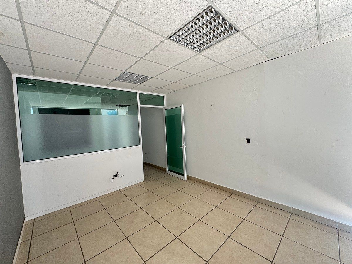 EDIFICIO COMERCIAL EN RENTA PARQUE TECNOPOLO