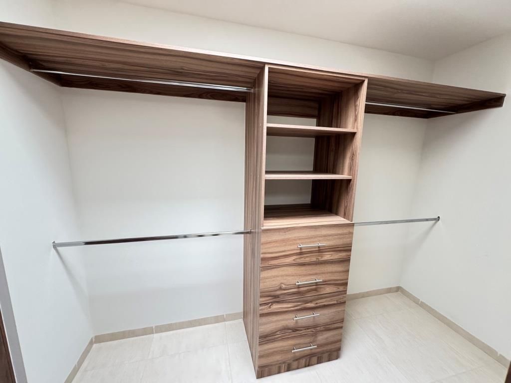 Casa NUEVA en venta dentro de Residencial Contadero,