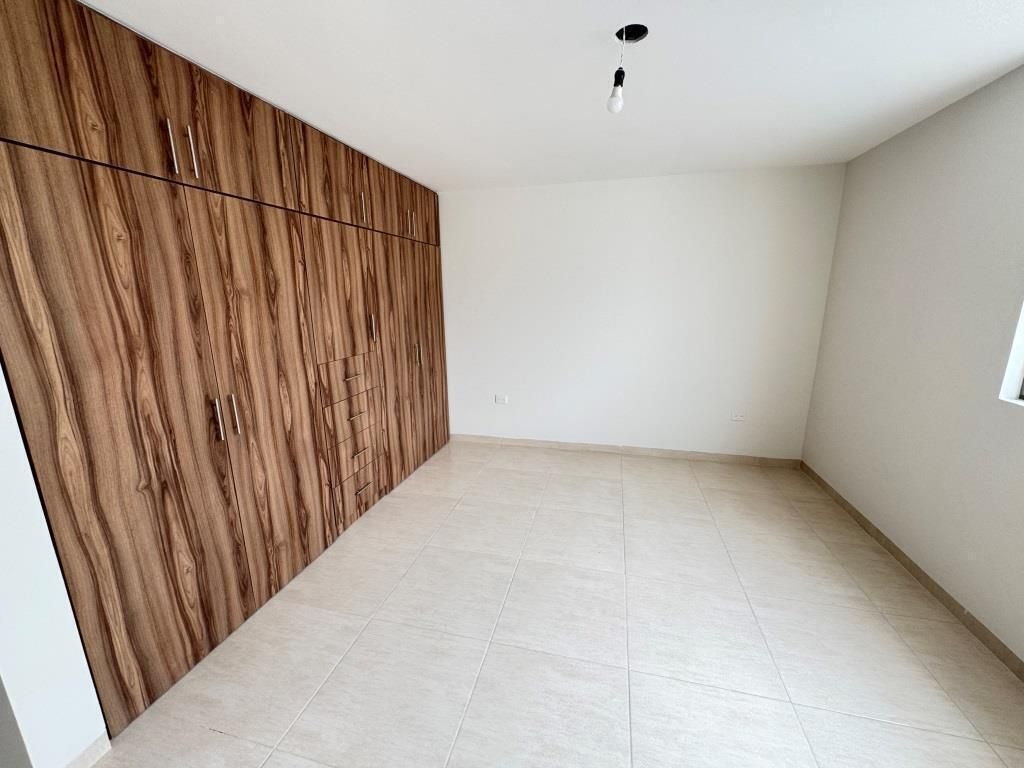Casa NUEVA en venta dentro de Residencial Contadero,