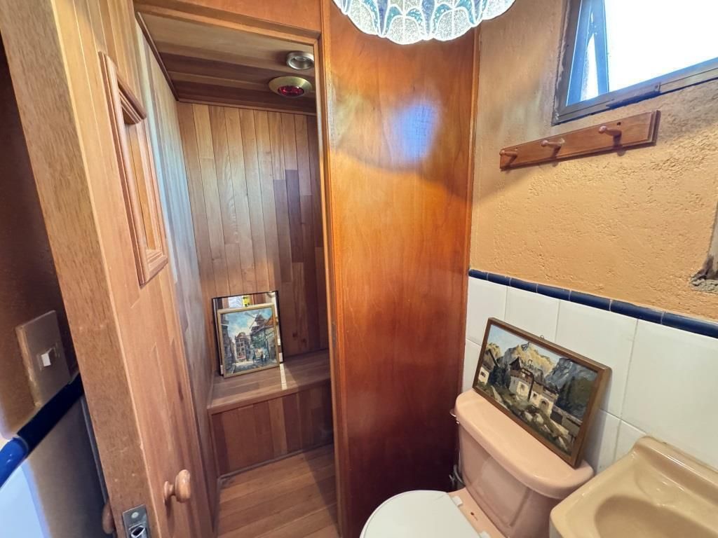 CASA EN VENTA EN FRACCIONAMIENTO LOMAS DEL CAMPESTRE I SECC.