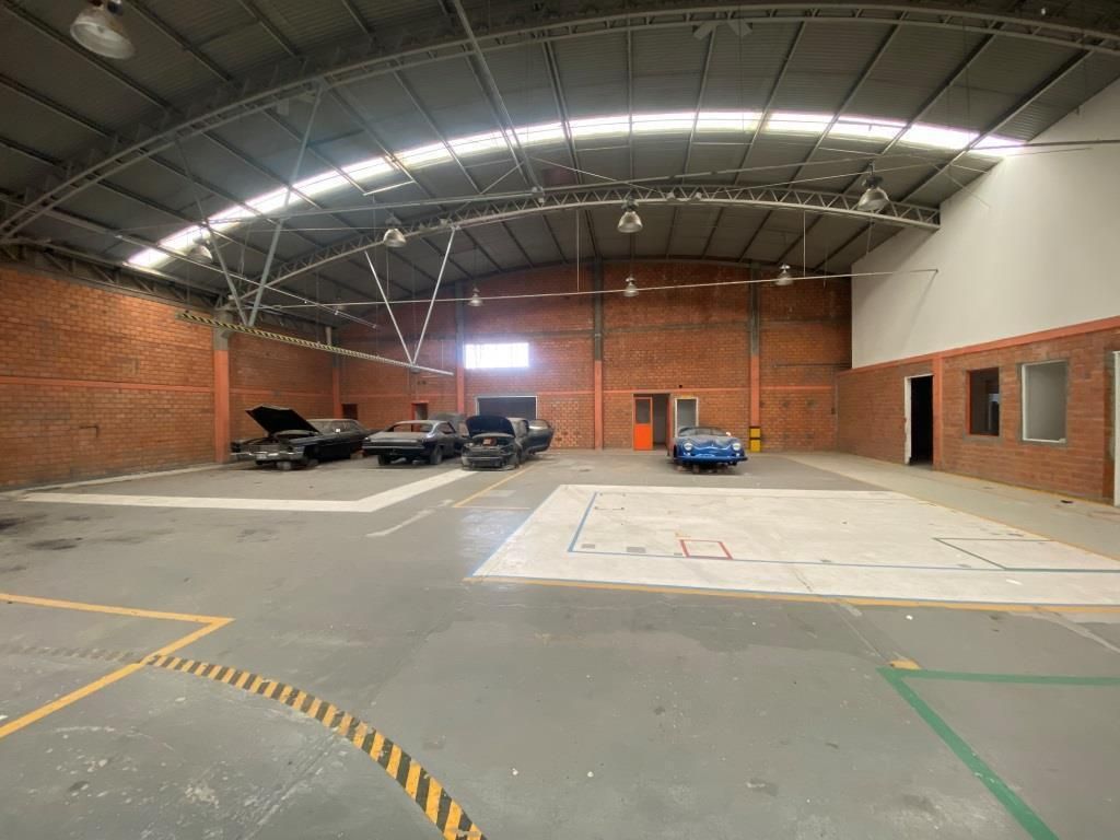 NAVE INDUSTRIAL EN VENTA AL SUR DE LA CIUDAD
