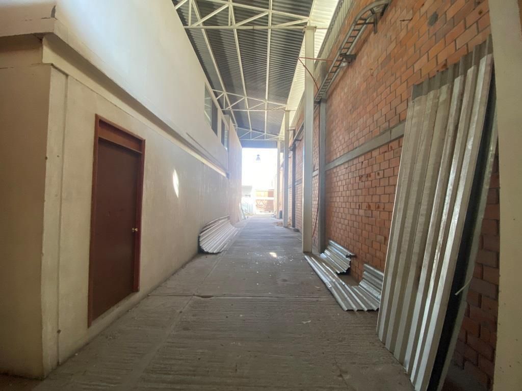 NAVE INDUSTRIAL EN VENTA AL SUR DE LA CIUDAD