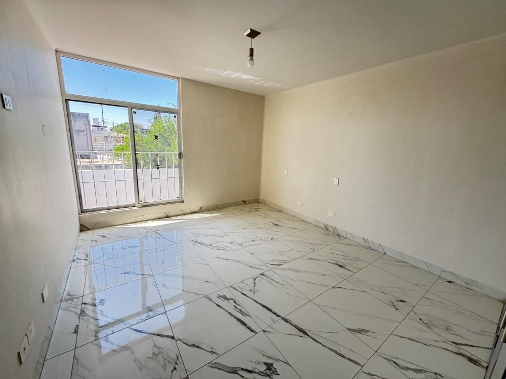 CASA EN RENTA PARA OFICINAS ADMINISTRATIVAS