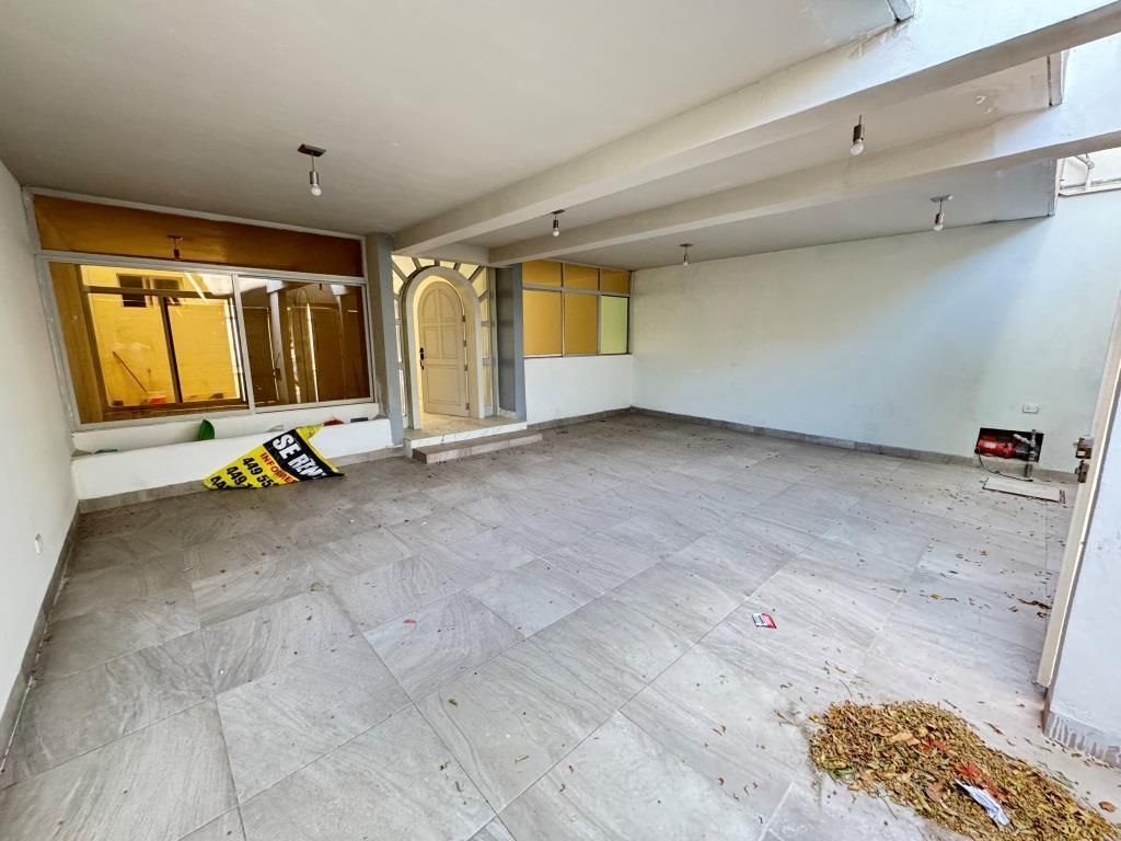 CASA EN RENTA PARA OFICINAS ADMINISTRATIVAS