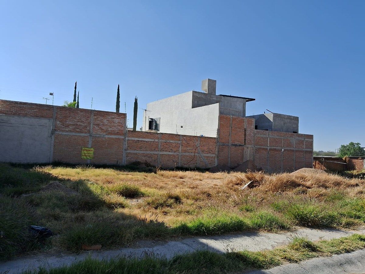 Terreno 200m2 zona poniente Santa Imelda
