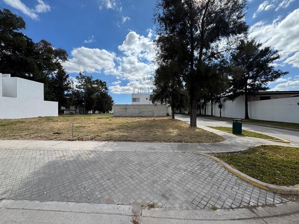 Terreno en esquina, Residencial zona Poniente Carmel