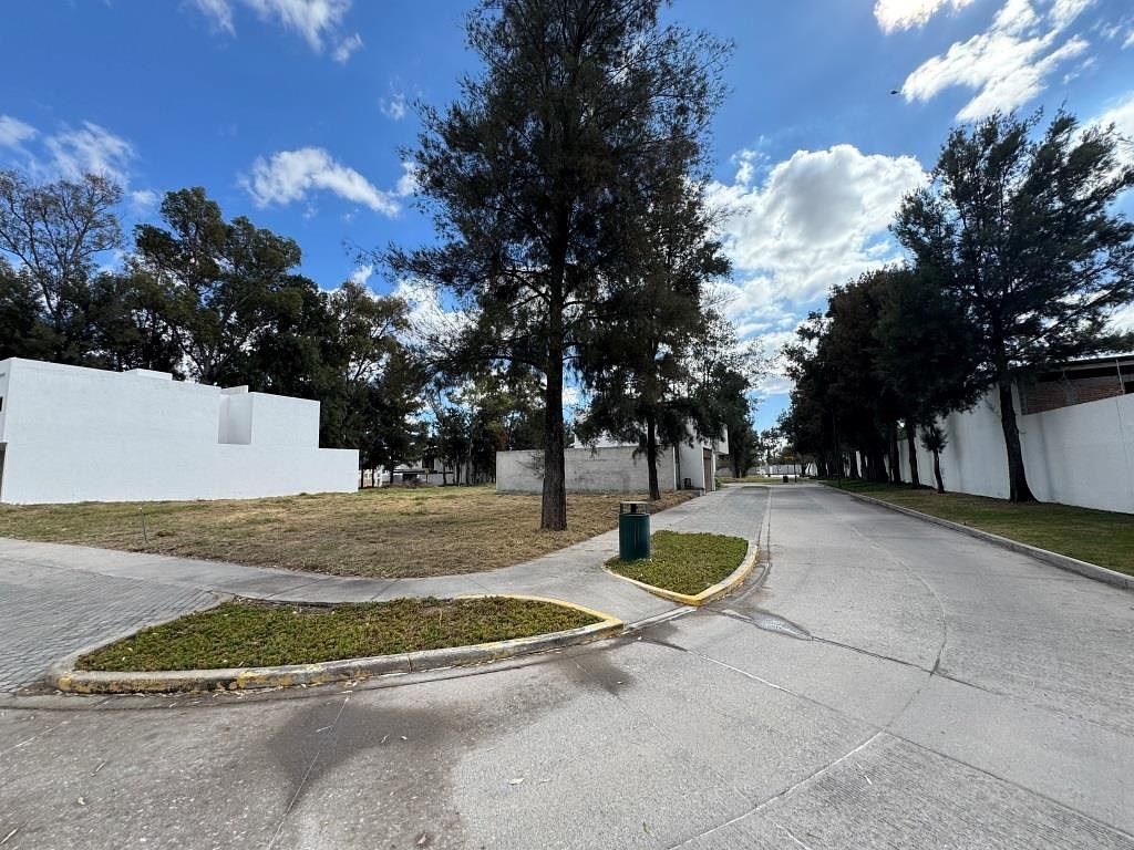 Terreno en esquina, Residencial zona Poniente Carmel