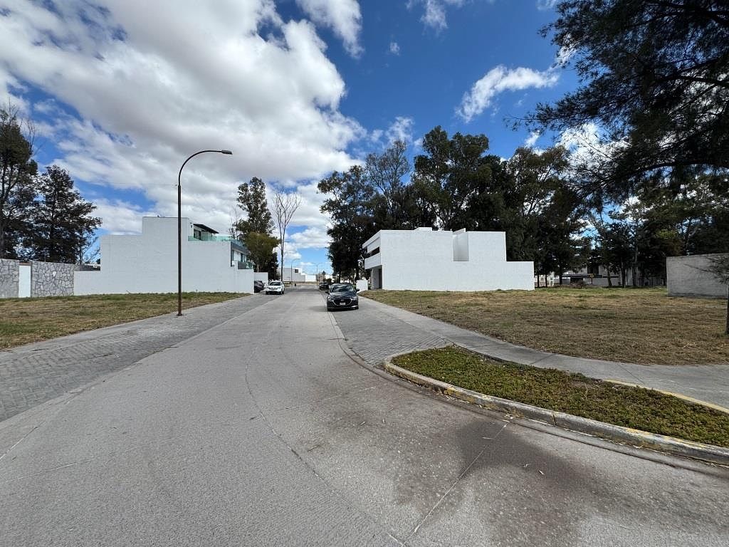 Terreno en esquina, Residencial zona Poniente Carmel
