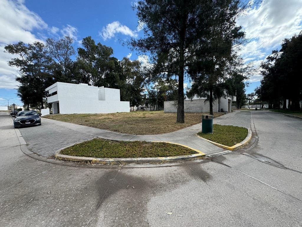 Terreno en esquina, Residencial zona Poniente Carmel