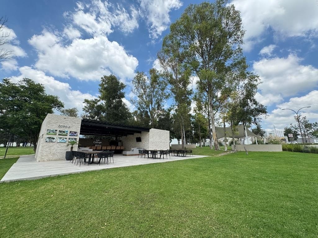 Terreno en esquina, Residencial zona Poniente Carmel