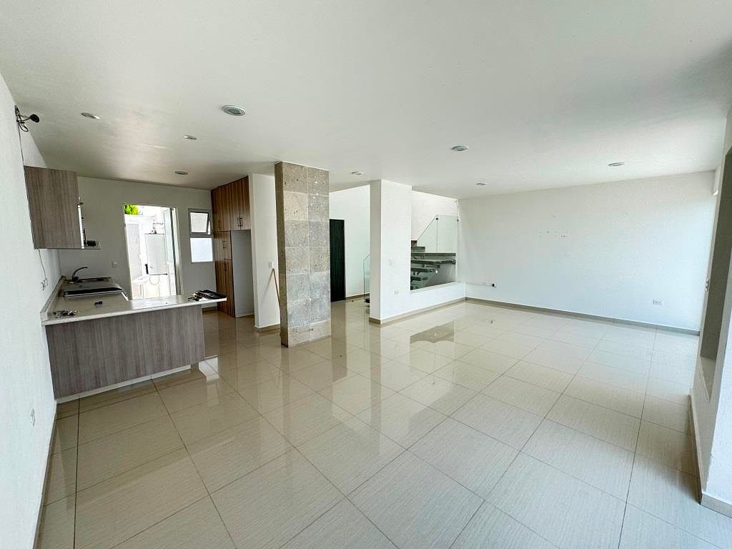CASA EN VENTA FRACCIONAMIENTO PUNTA NORTE