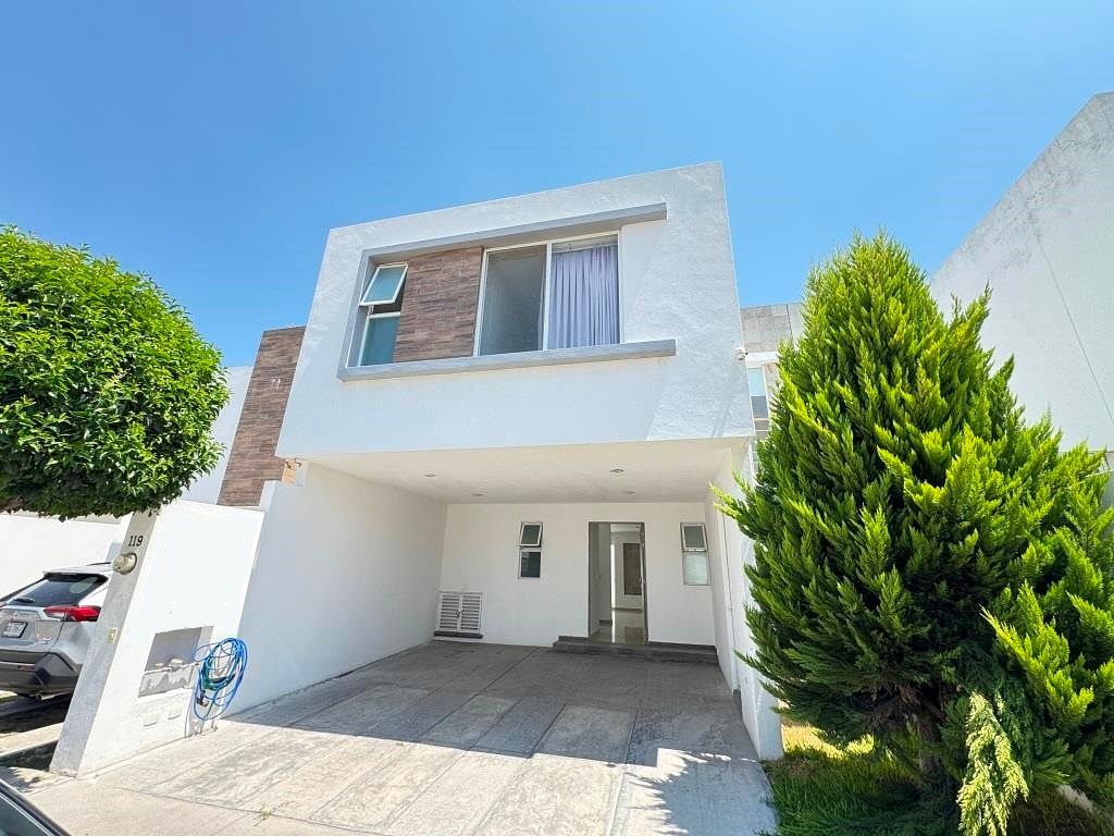 CASA EN VENTA FRACCIONAMIENTO PUNTA NORTE