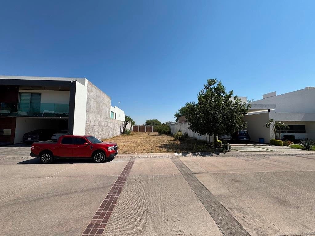 TERRENO EN VENTA EN RESIDENCIAL ALTARIA
