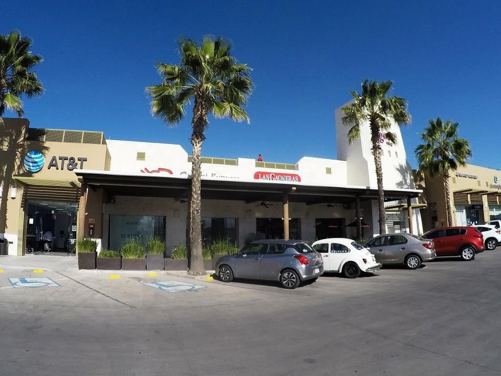 Local comercial en Plaza Palmas
