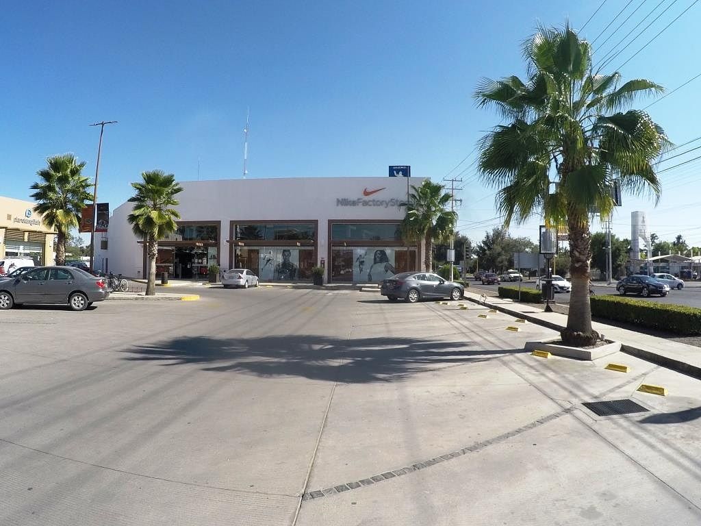 Local comercial en Plaza Palmas