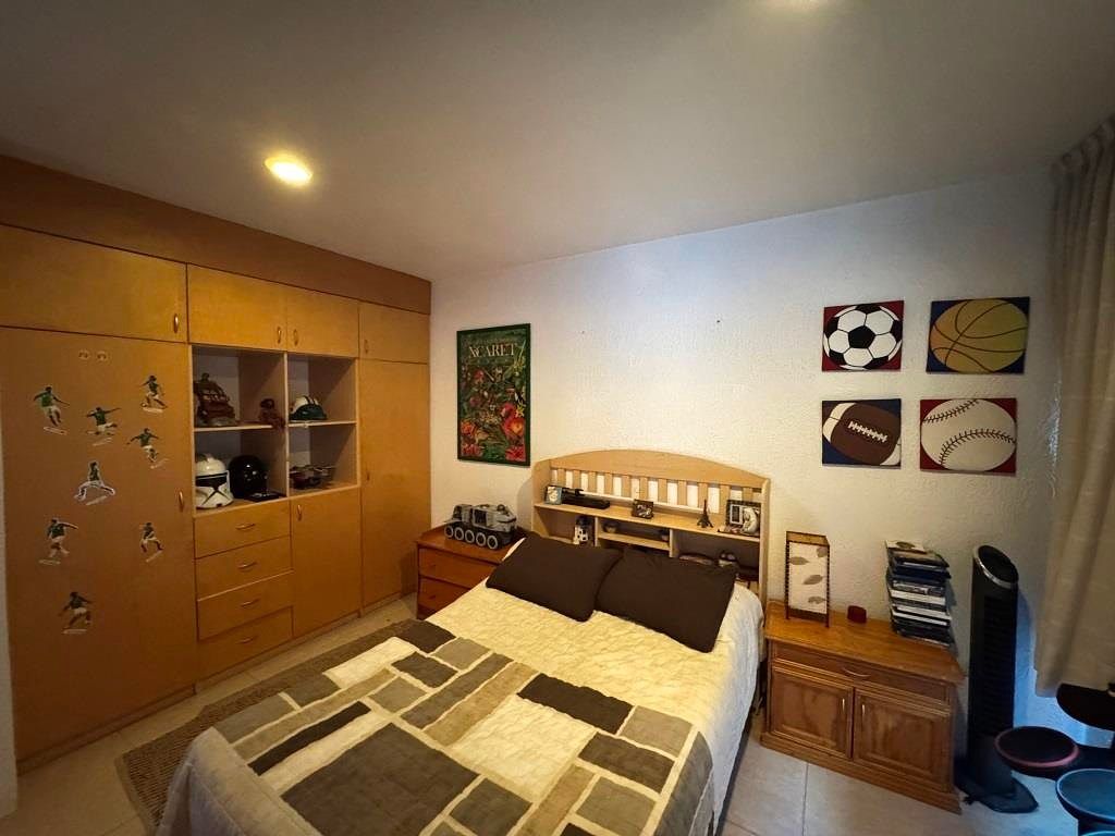CASA EN VENTA FRACCIONAMIENTO VALLE REAL