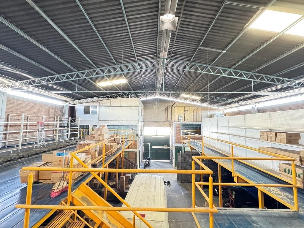 Bodega, ideal para almacén.