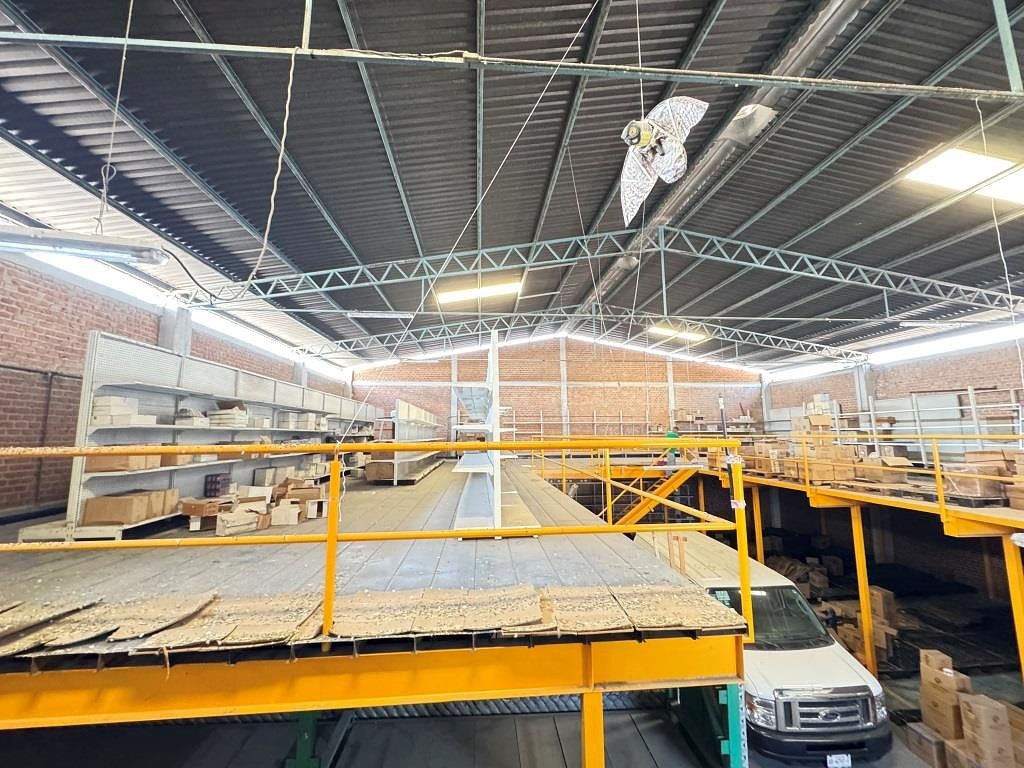 Bodega, ideal para almacén.