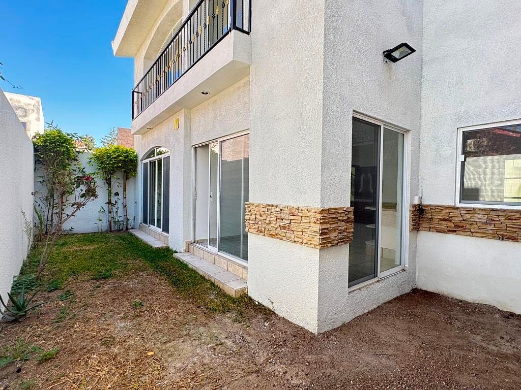 Casa en venta dentro de exclusivo fraccionamiento PULGAS PANDAS NORTE
