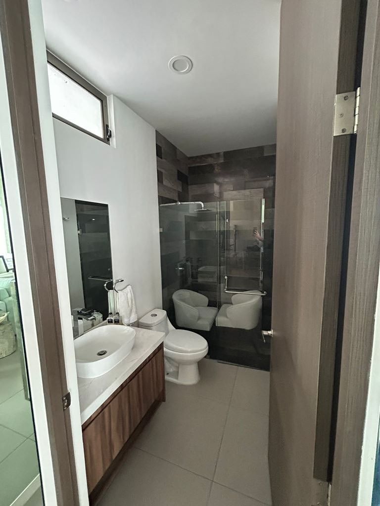 CASA EN RENTA FRACC. PUNTA DORADA