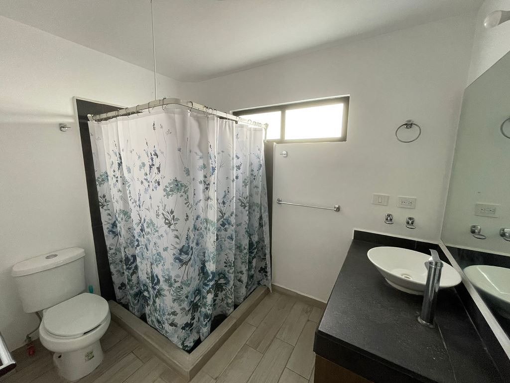 CASA EN RENTA FRACC. NUEVA CASTILLA