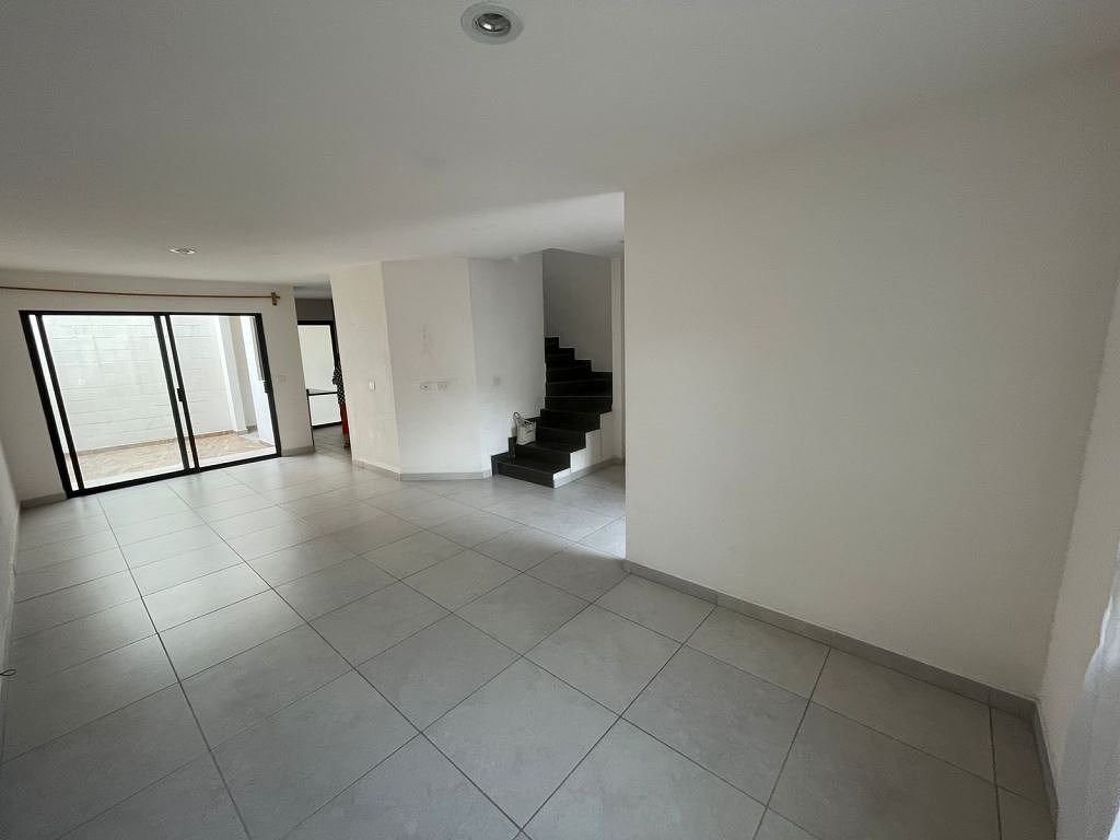CASA EN RENTA FRACC. NUEVA CASTILLA