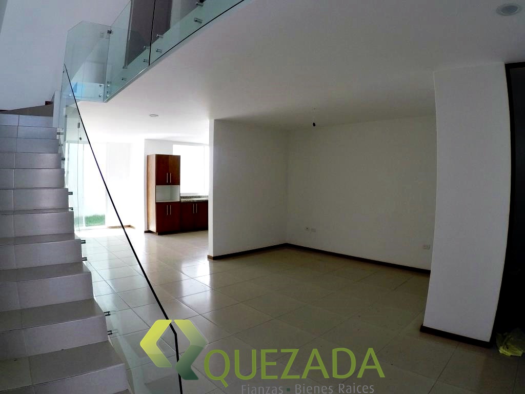 Casa en privada, zona de gran plusvalía. 