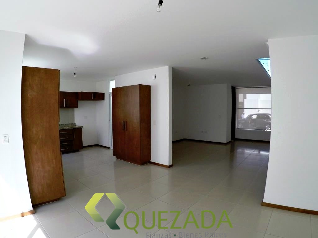 Casa en privada, zona de gran plusvalía. 