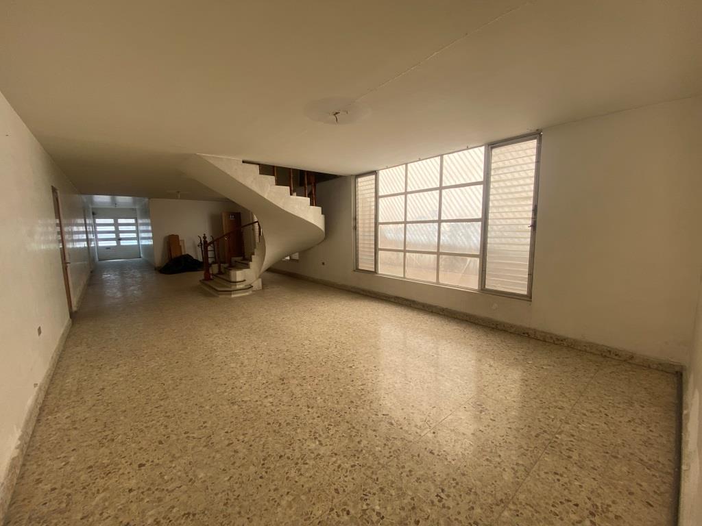 Finca comercial en el corazón del centro histórico. (Venustiano Carranza)