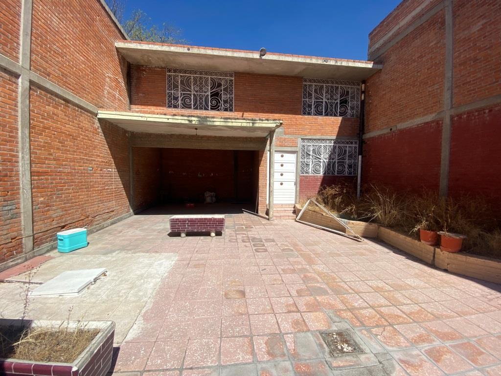 Finca comercial en el corazón del centro histórico. (Venustiano Carranza)