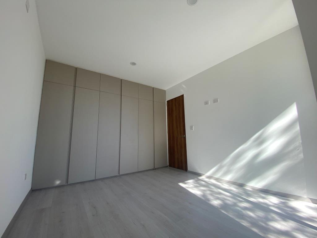 Casa nueva en esquina, excelente proyecto arquitectónico. 