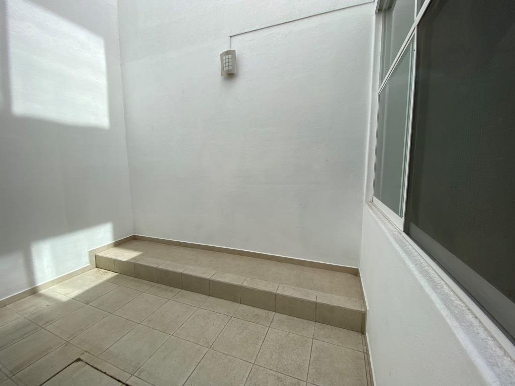 Edificio de departamentos en venta, zona norte.