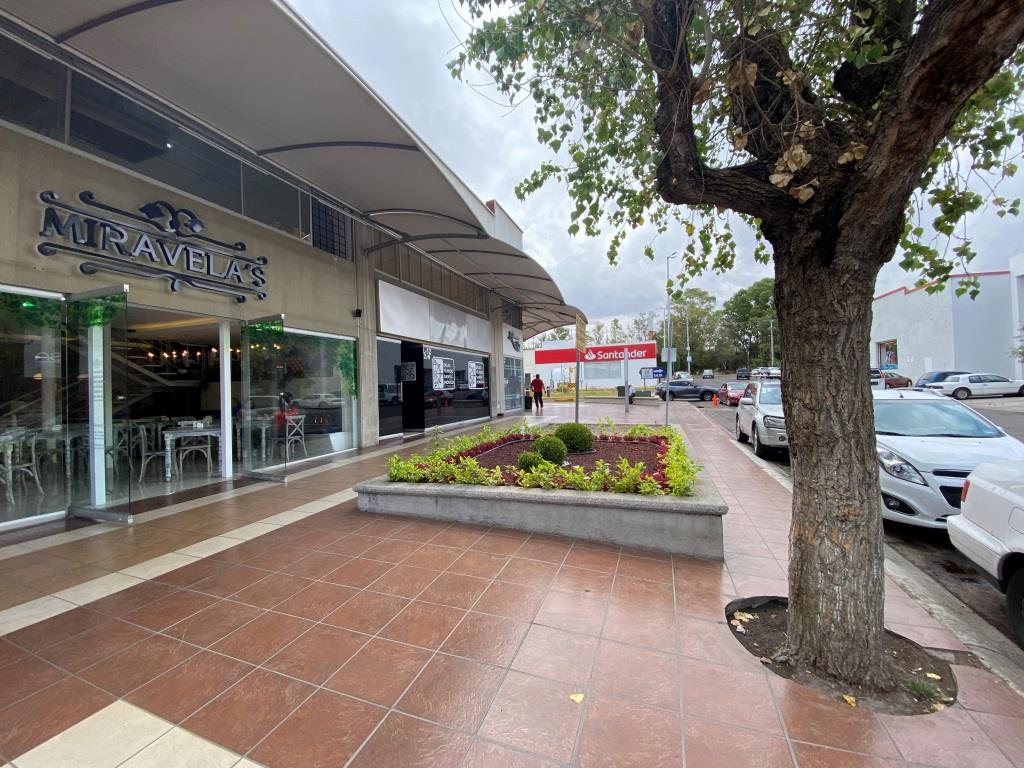 Local comercial 100m2