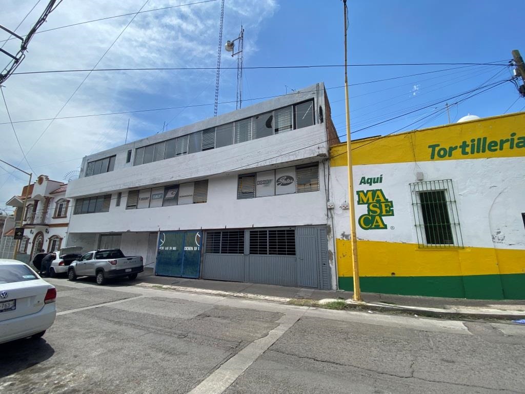 Edificio comercial zona centro (Sobre Jose Ma Chavez)