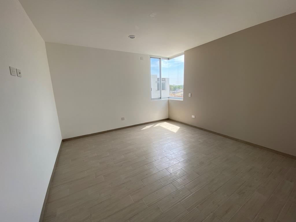 Casa nueva dentro de exclusiva privada (15 casas)