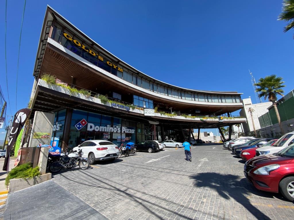 Exclusivo local comercial roof top zona norte
