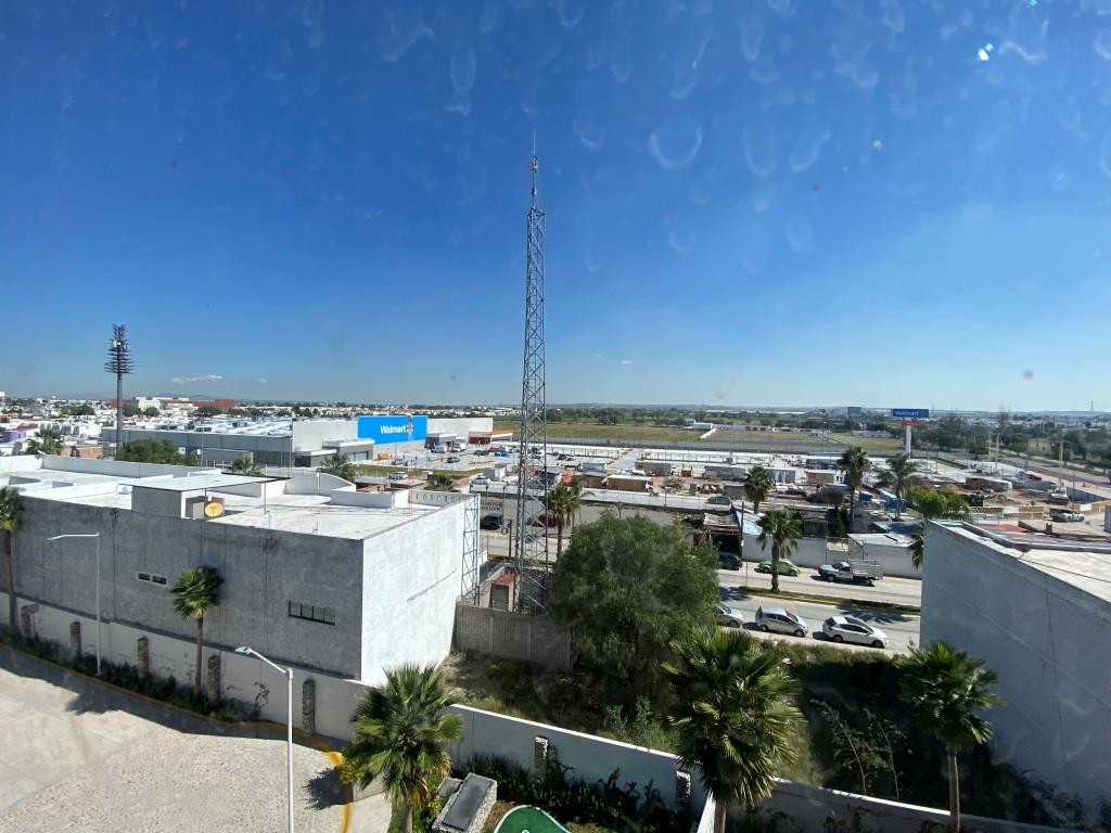 Exclusivo local comercial roof top zona norte