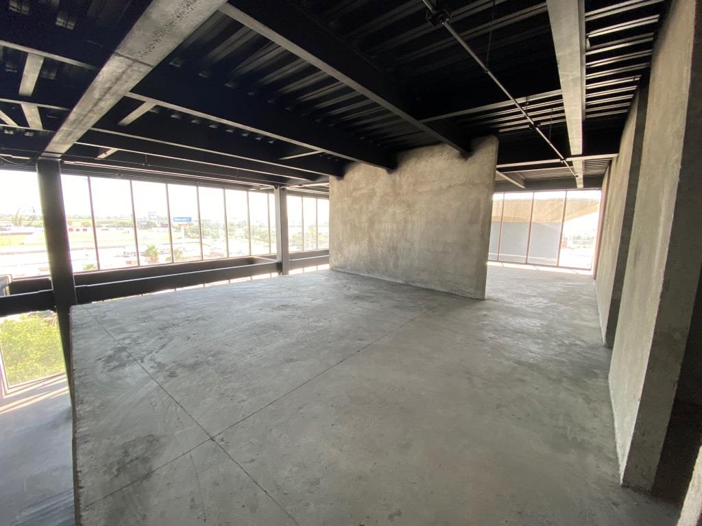 Exclusivo local comercial roof top zona norte