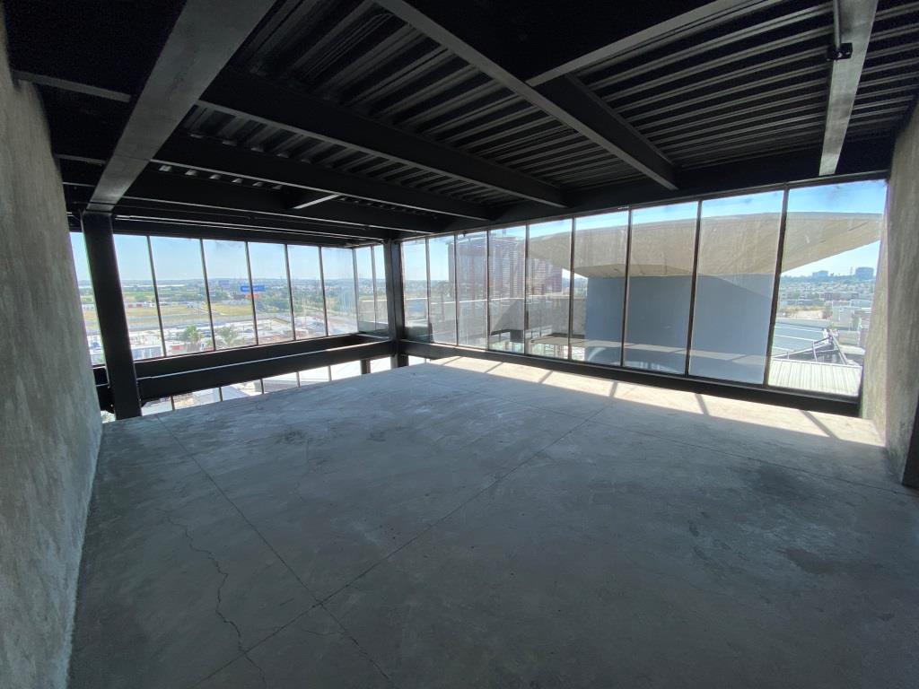 Exclusivo local comercial roof top zona norte