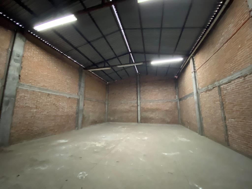 Bodega en excelente ubicación, entre zona norte-centro