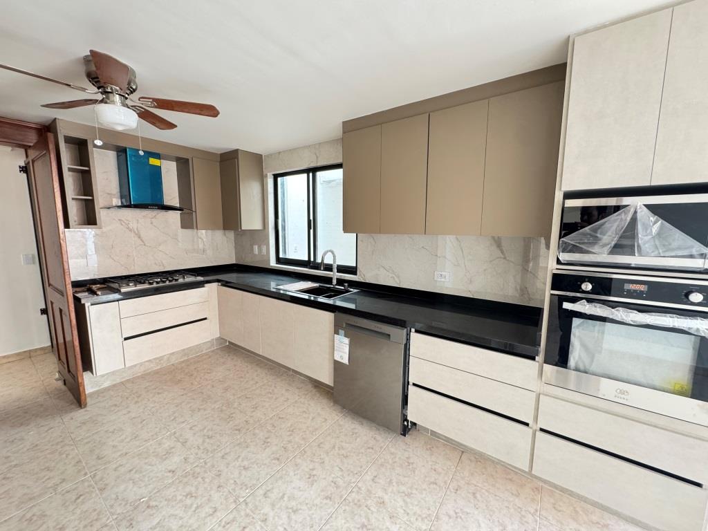 Casa en excelente ubicación