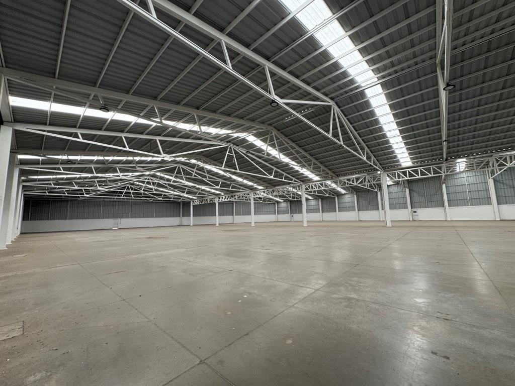Nave industrial 5,100m2 zona norte