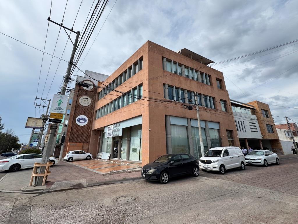 Oficinas Av. Universidad frente UAA