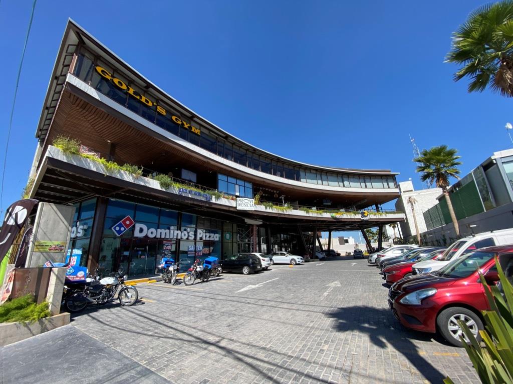 Exclusivo local comercial roof top zona norte
